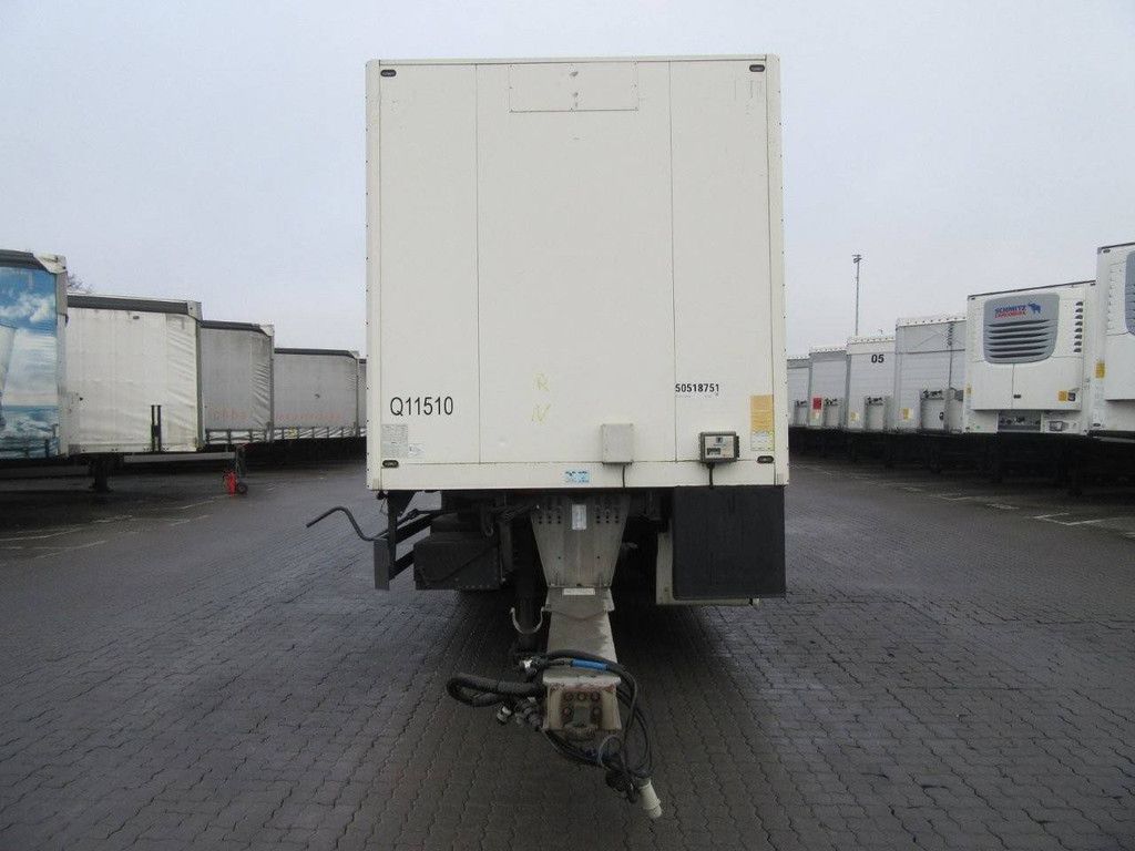 Geschlossener Auflieger Schmitz Cargobull Anhänger Tiefkühler Multitemp 2017