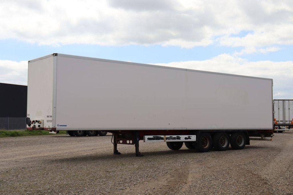 Geschlossener Sattelauflieger Krone SD 39000kg 2009