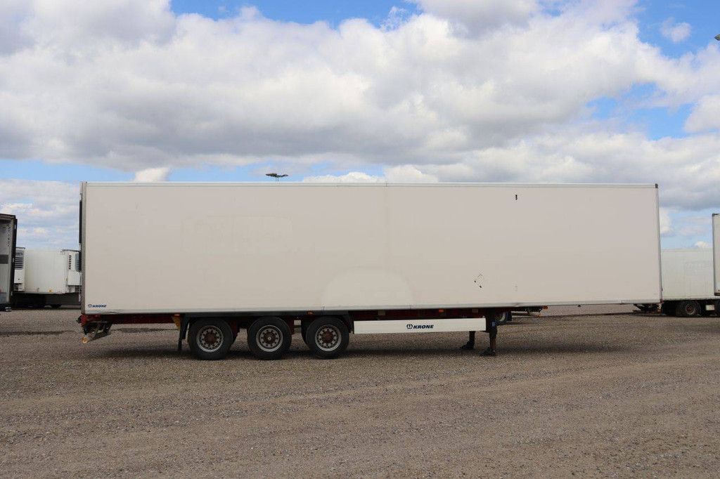 Geschlossener Sattelauflieger Krone SD 39000kg 2009