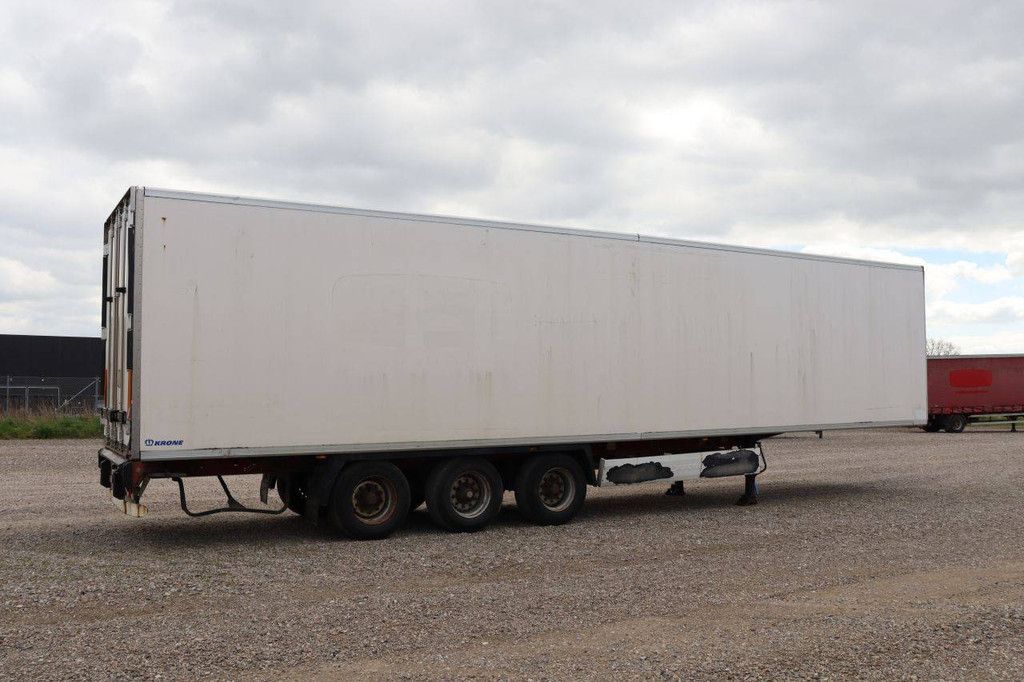 Geschlossener Sattelauflieger Krone SD 39000kg 2009