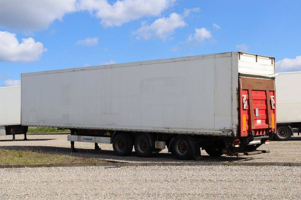 Closed Semi-Trailer Krone SD 41000kg 2010