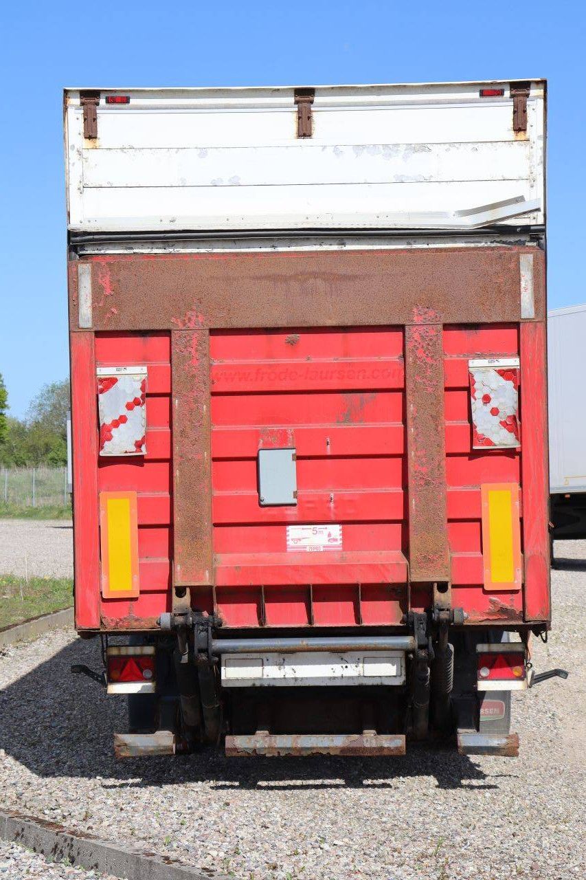 Closed Semi-Trailer Krone SD 41000kg 2010