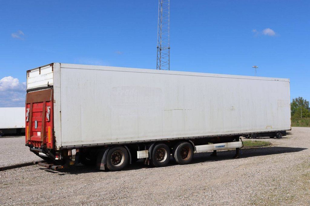 Closed Semi-Trailer Krone SD 41000kg 2010