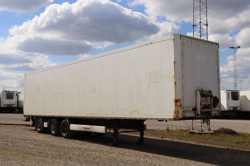 Closed Semi-Trailer Krone SD 41000kg 2010