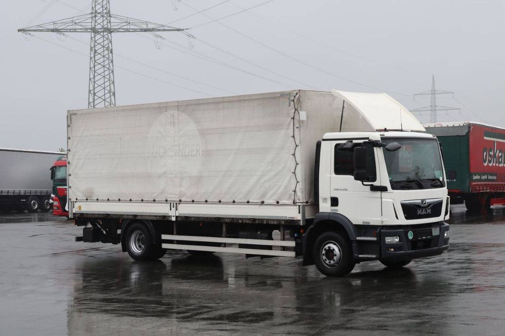 Bakwagen Vrachtwagen MAN TGM 15.290 Diesel 213kW 2017