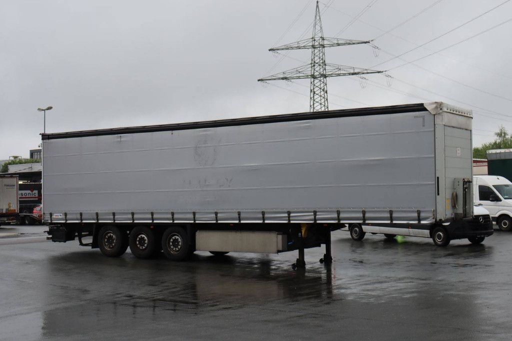 Schmitz Cargobull SCB*S3T Diesel 2020 curtain-sided semi-trailer