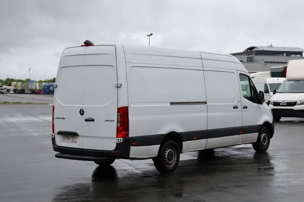Van Mercedes-Benz Sprinter 315CDI Diesel 136hp 2022