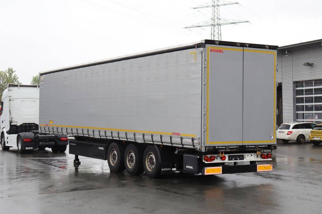 Schiebeplanenauflieger Kögel S24-1 39000kg 2024