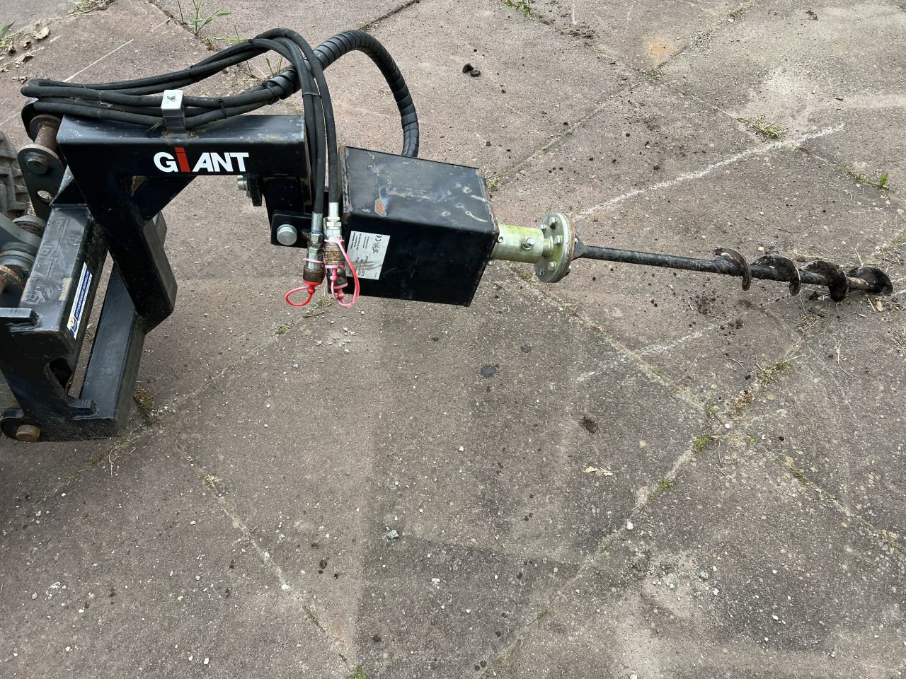 Giant grondboor