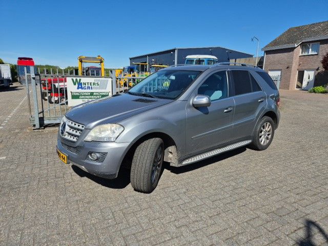 Mercedes ML 350 cdi 4-matic.