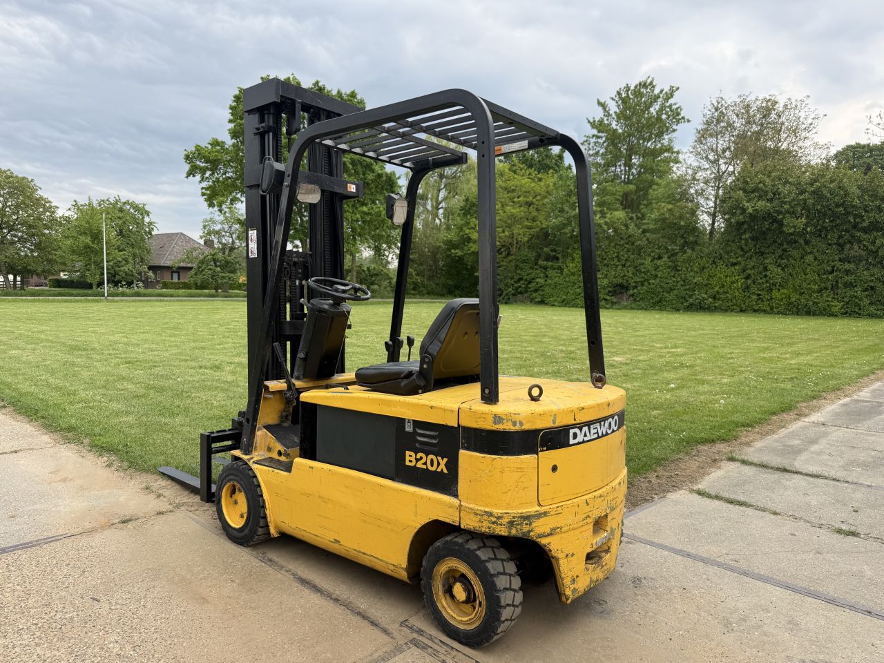 Doosan 2 tonner elektrische heftruck triplo 600cm Sideshift