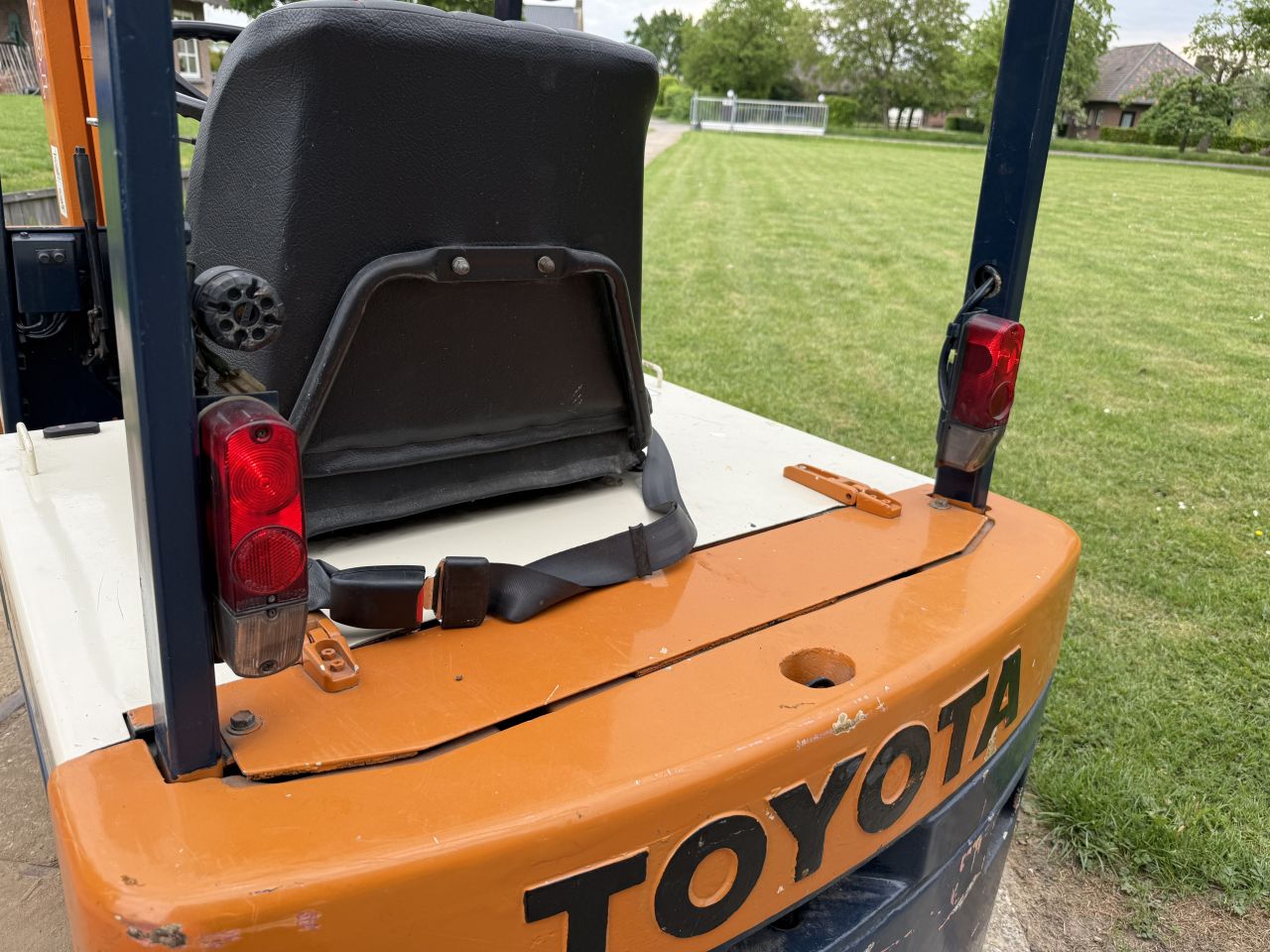 Nette Toyota 1.5 tonner elektrische heftruck + goede accu