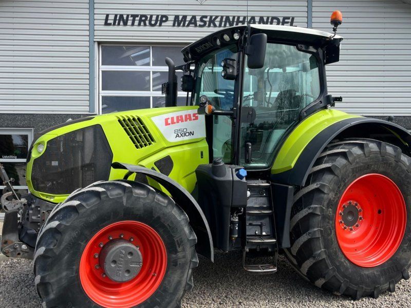 Claas AXION 850 Med frontlift og frontpto
