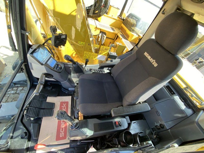 Komatsu PC138US-11