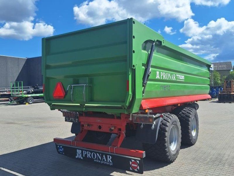 Pronar T 700 M