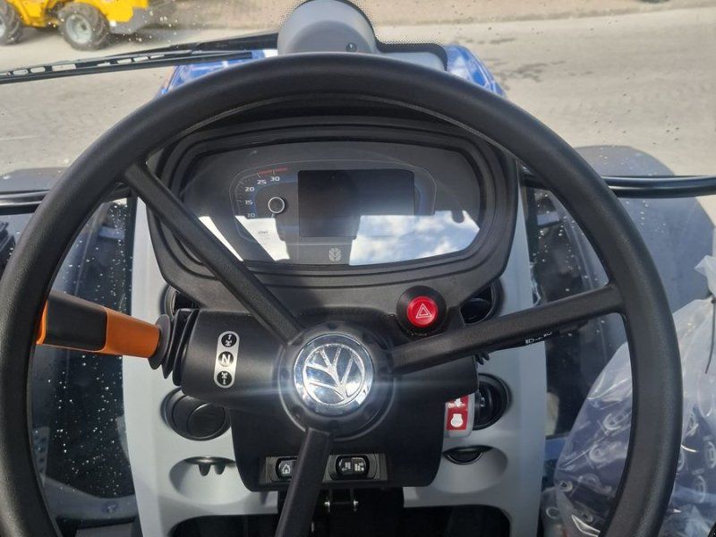 New Holland T5.90 Utility Dual Command