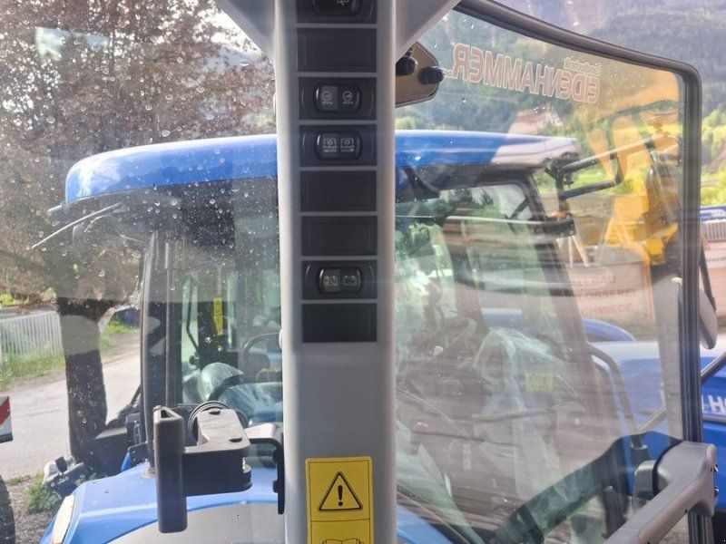 New Holland T5.90 Utility Dual Command