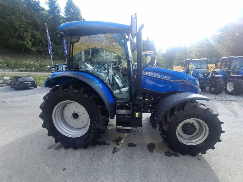 New Holland T5.90S Synchro Shuttle