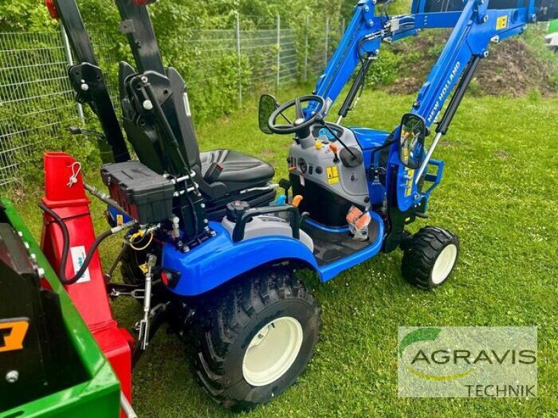 New Holland BOOMER 25 COMPACT