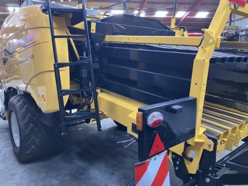 New Holland BB1290 PLUS