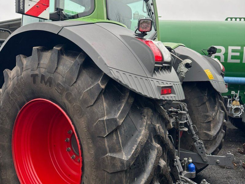 Fendt 828 Vario S4 Profi Plus
