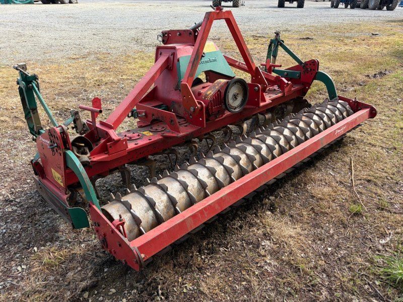 Kverneland Herse rotative NG18/300