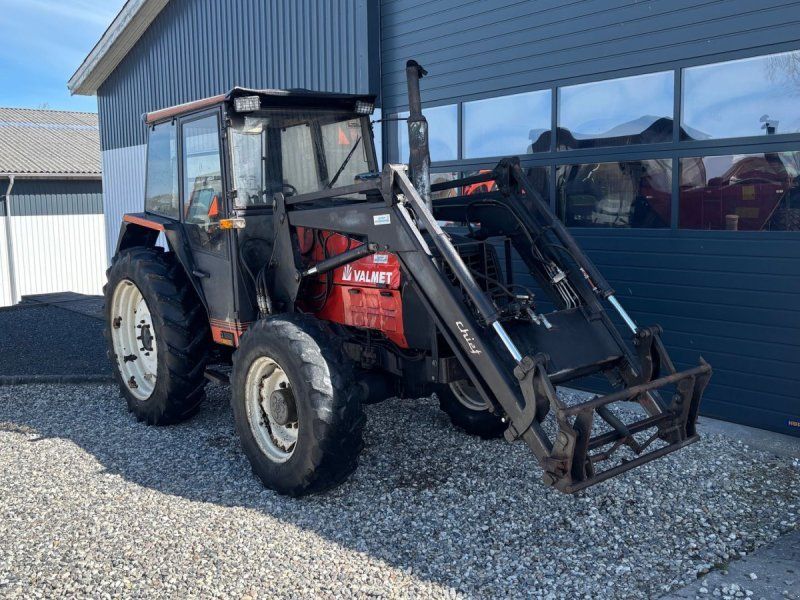 Valmet 505 GLTX med frontlæsser