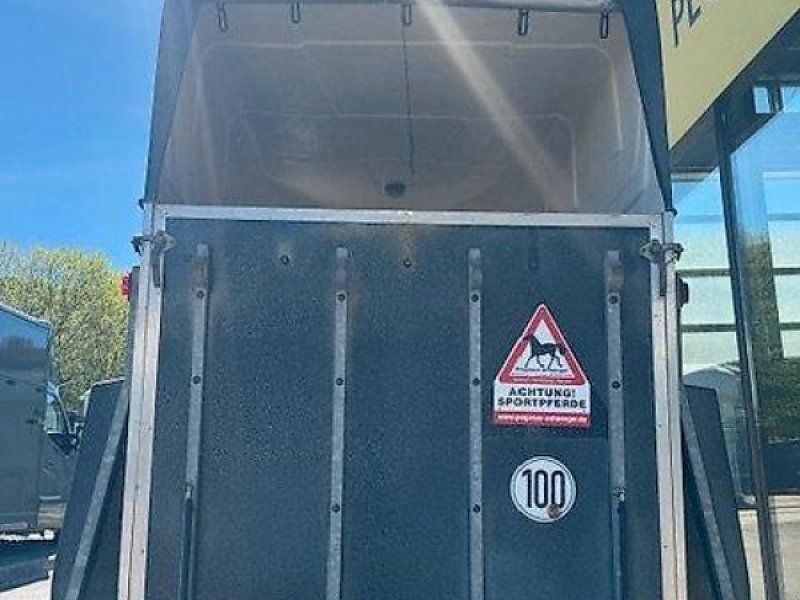 Reuter Big Star 2-Pferde Vollpoly 2t. Sattelkammer