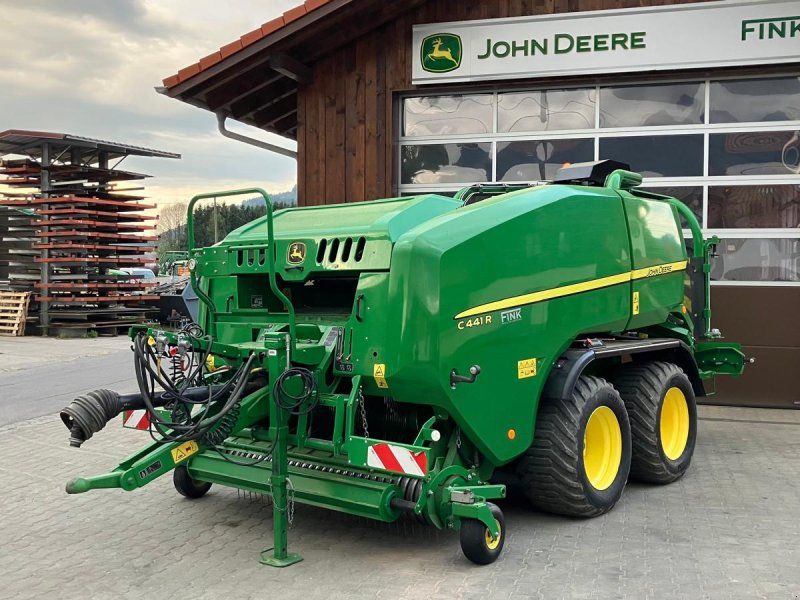 John Deere C441 R