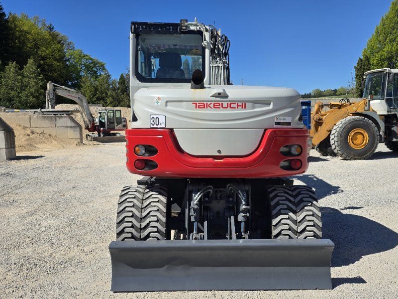 Tackeuchi TB295W