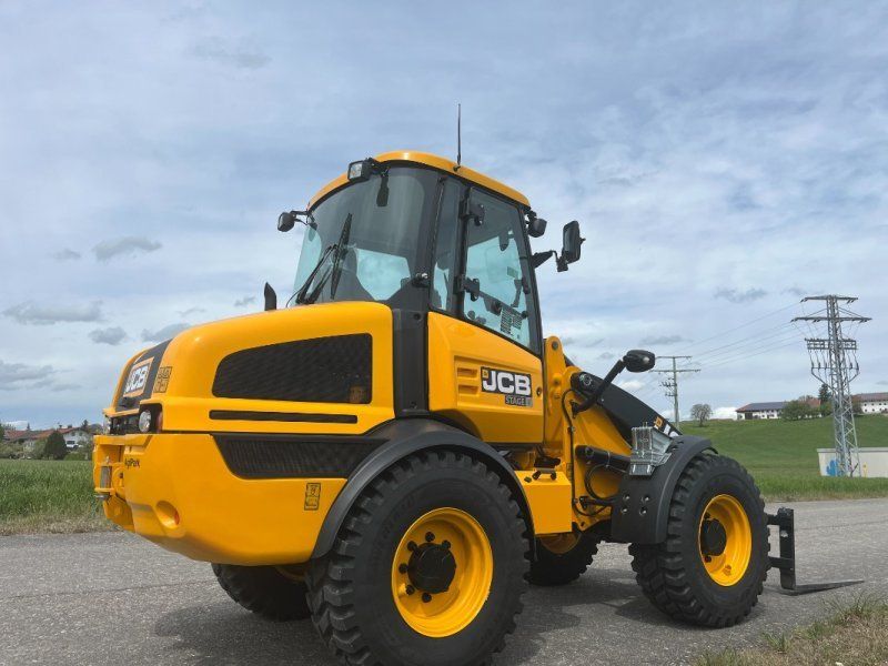 JCB 409 AGRI
