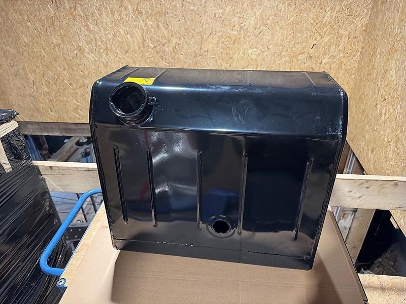 Mercedes-Benz Dieseltank A435 470 1501, U1300L