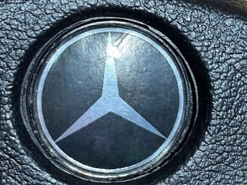 Mercedes-Benz Lenkrad U424, U427 alte Kabinenausstattung