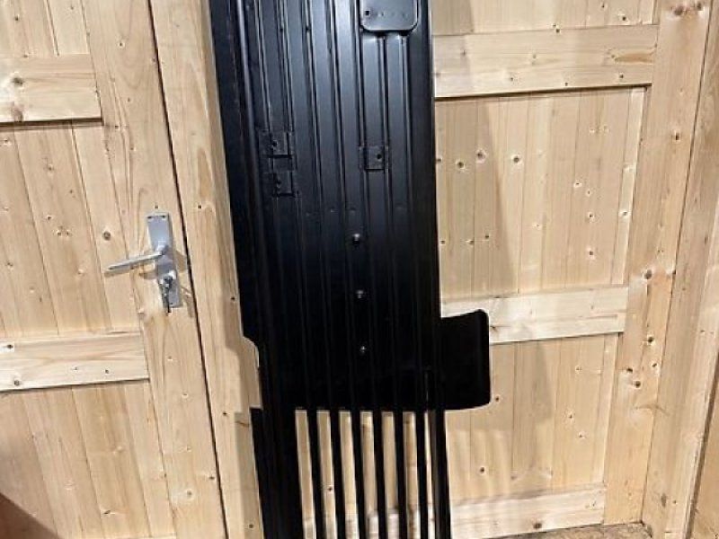Kühlergrill , Turbo Motoren neu