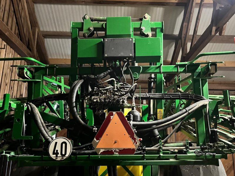 John Deere 740