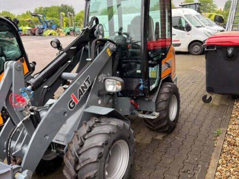 Giant G2500 HD