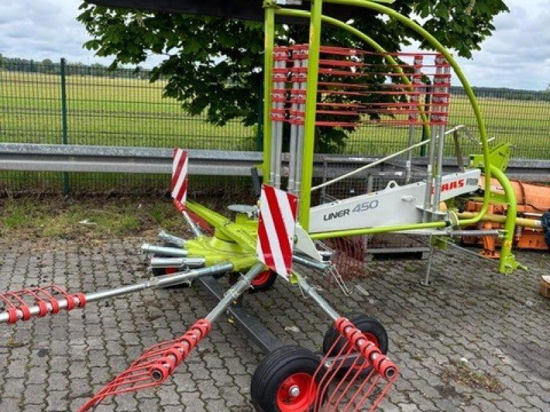 Claas Liner 450
