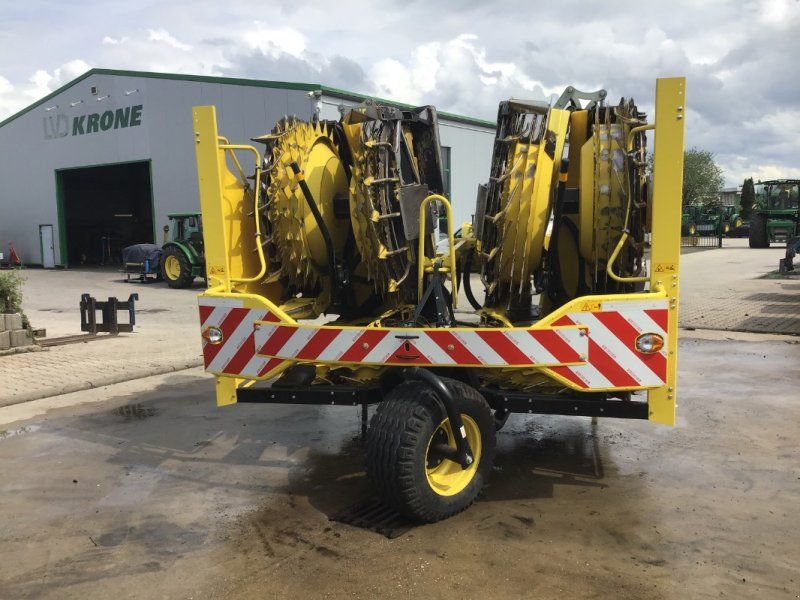 John Deere 490 Plus