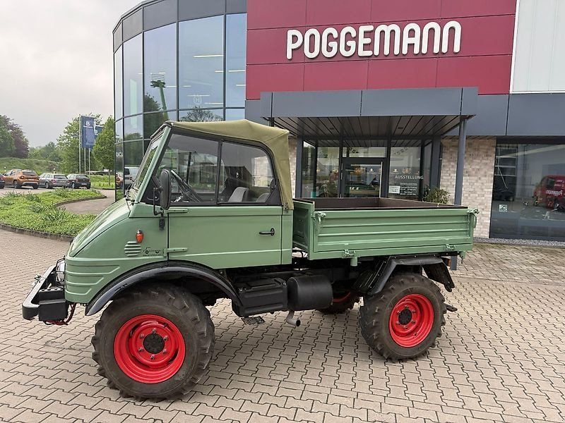 Mercedes-Benz Typ 421 Cabrio