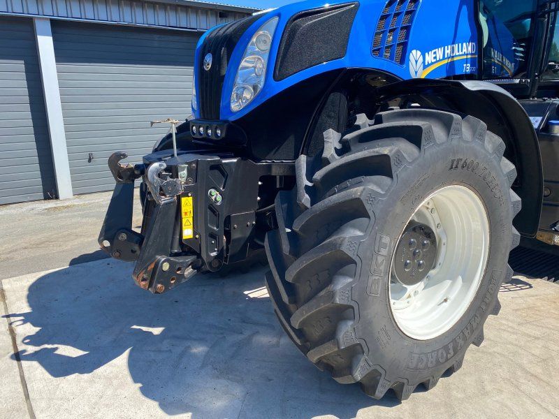 New Holland T8.300