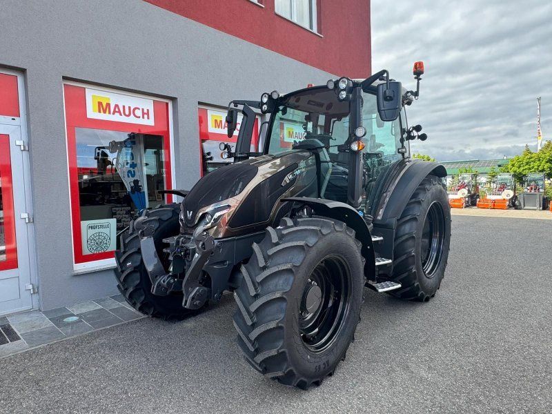 Valtra G135