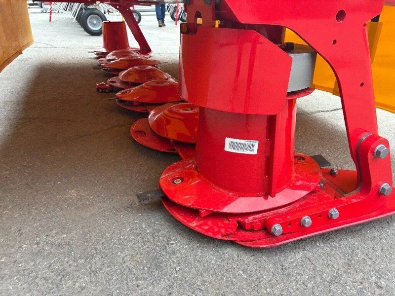 Pöttinger NovaCat F 3100