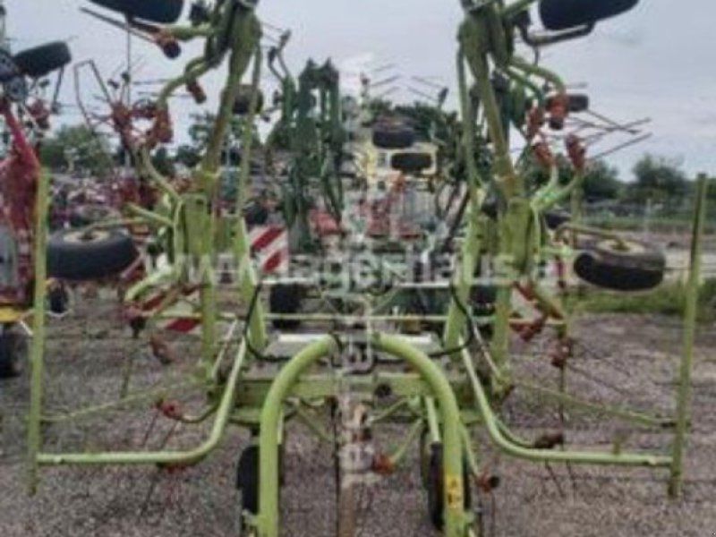 Claas Volto 64