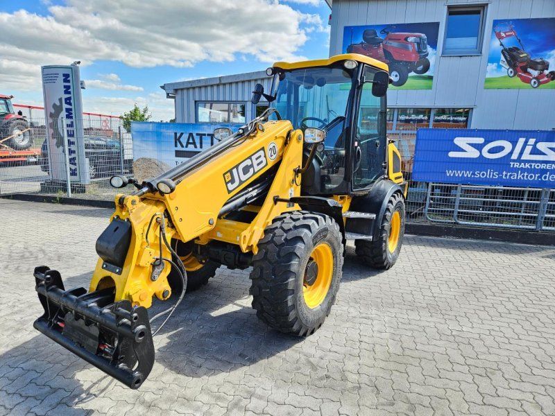 JCB TM 220