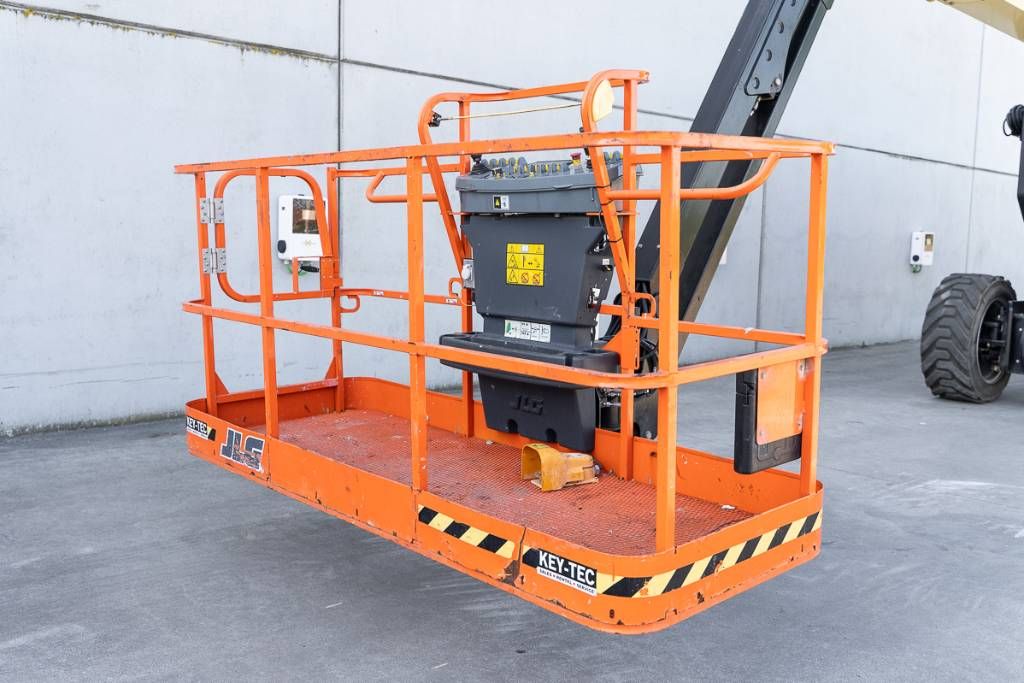 JLG 1250 AJP