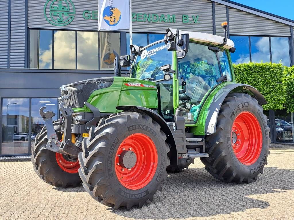 Fendt 211