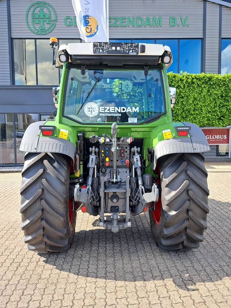 Fendt 211