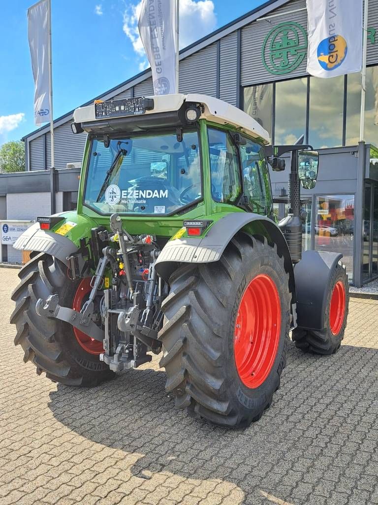 Fendt 211