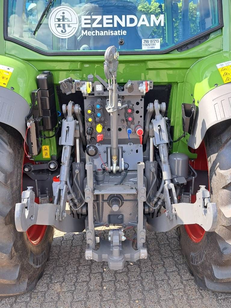 Fendt 211