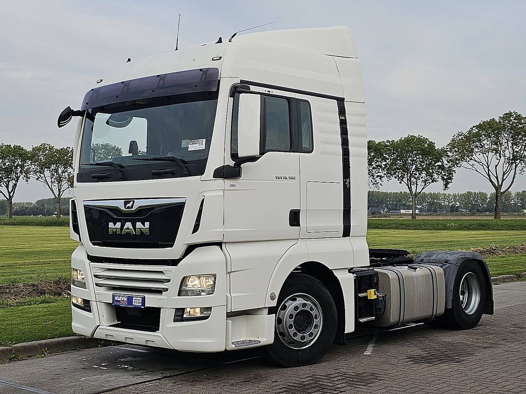 M.A.N. 18.460 TGX xlx manual